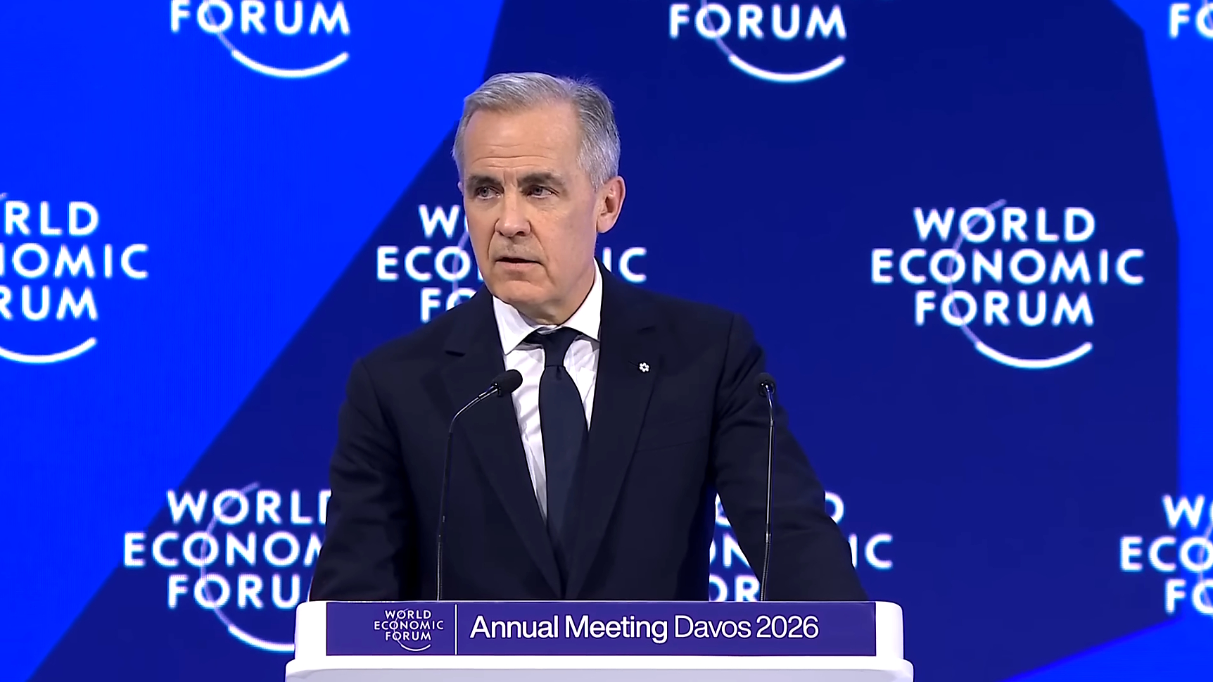 Mark Carney qui porte un speech à la rencontre annuelle de avos 2026